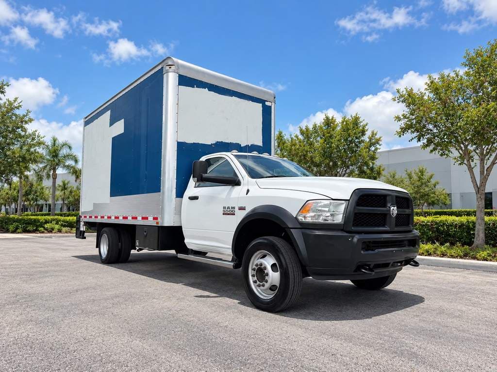 2017 Ram CHASSIS 5500