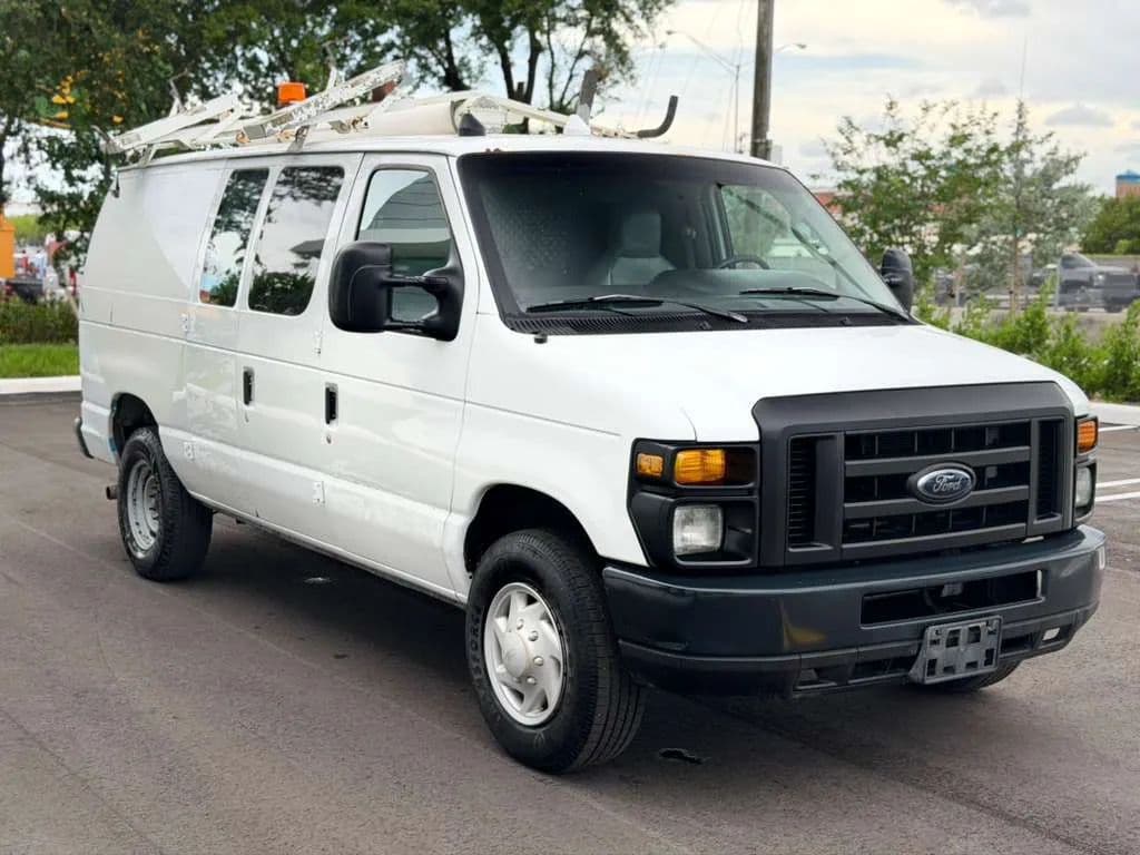 2009 Ford E350 Super Duty Cargo